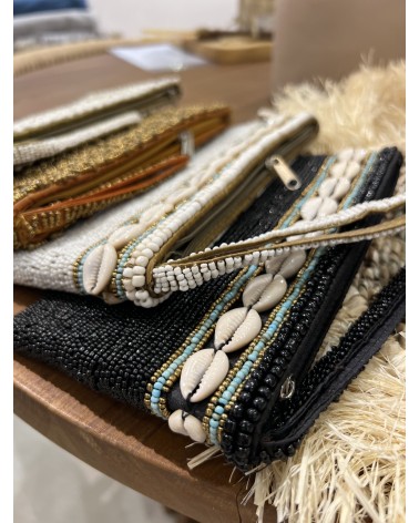 Pochette perlée
