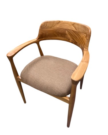 Chaise en teck assise en tissu